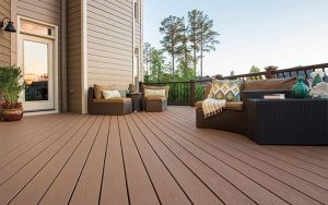 Sàn gỗ nhựa Hobiwood lát sàn sân nhà